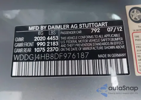 2013 Mercedes-Benz C 250 z USA, uszkodzony, nr VIN WDDGJ4HB8DF976187